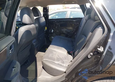 2015 Subaru Outback 2.5I Limited из США, поврежденный, VIN 4S4BSAJC5F3217306